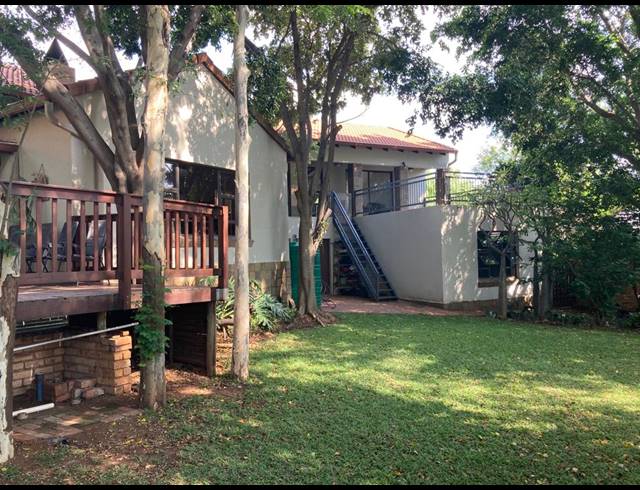 7 BEDROOM FREEHOLD FOR SALE IN CASHAN